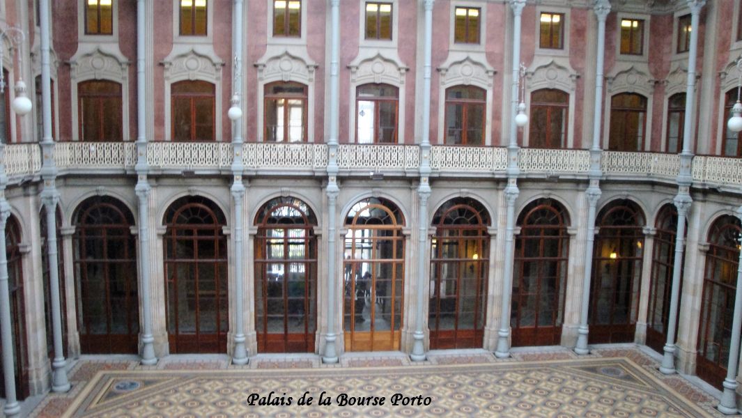 07 entrée palais Bourse Porto