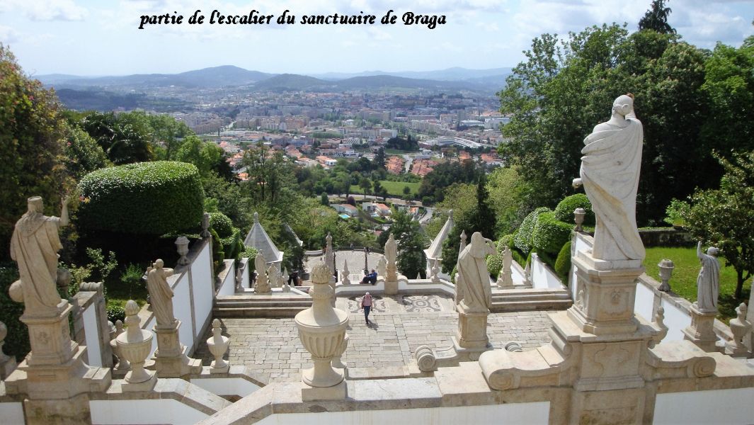 18 Braga un des paliers escalier